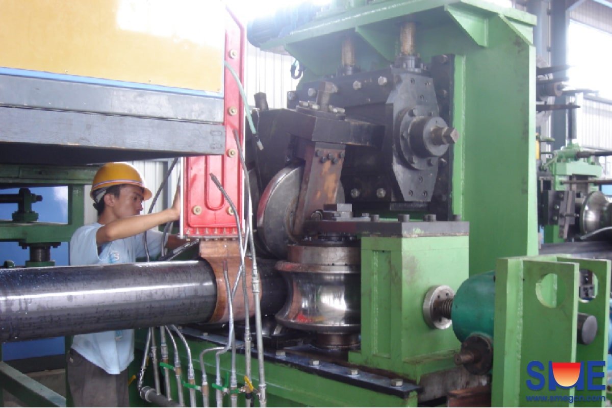 High frequency welding unit of ERW pipe mill